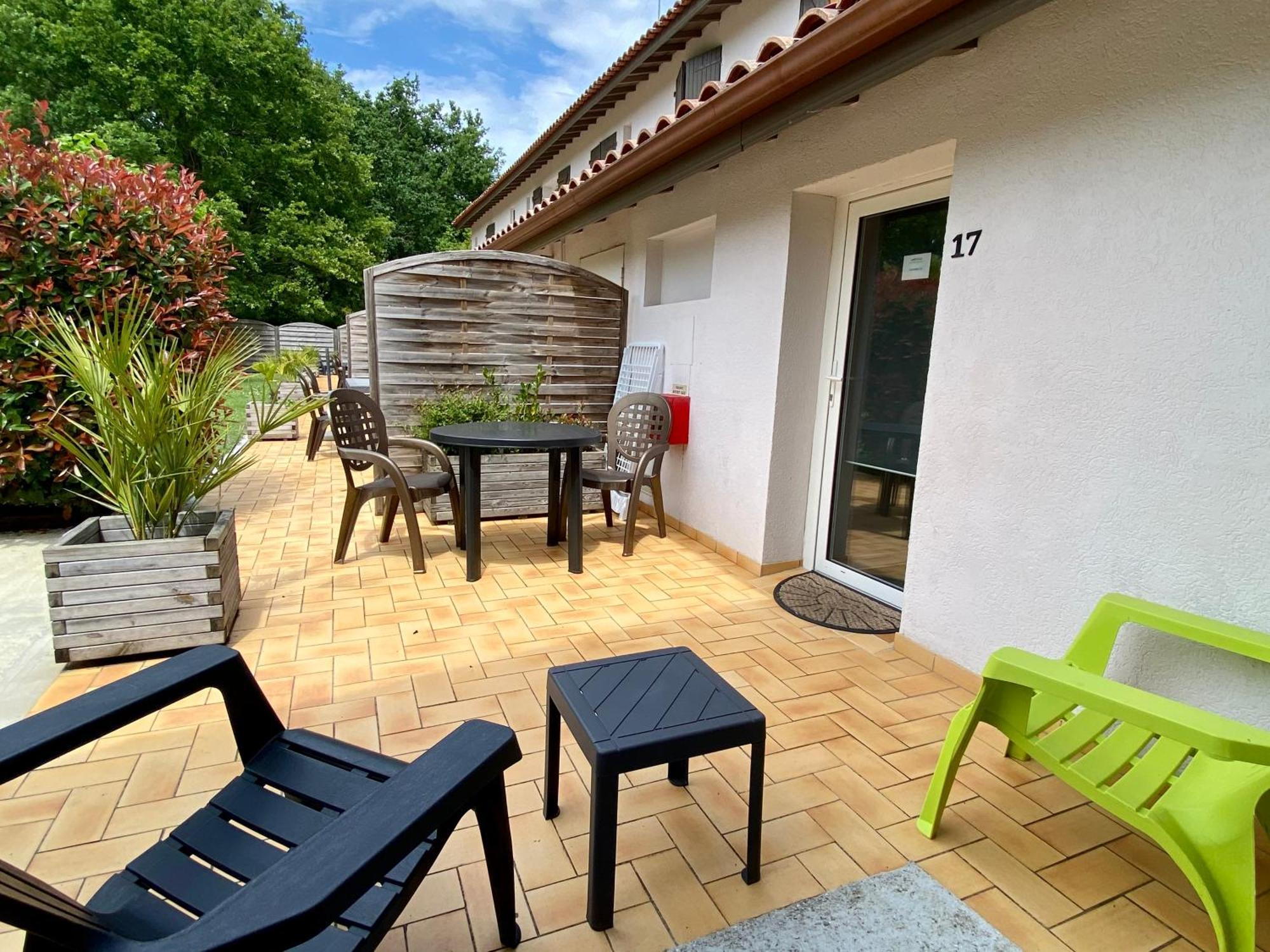 Hotel La Ferme D'En Chon Biscarrosse Bilik gambar