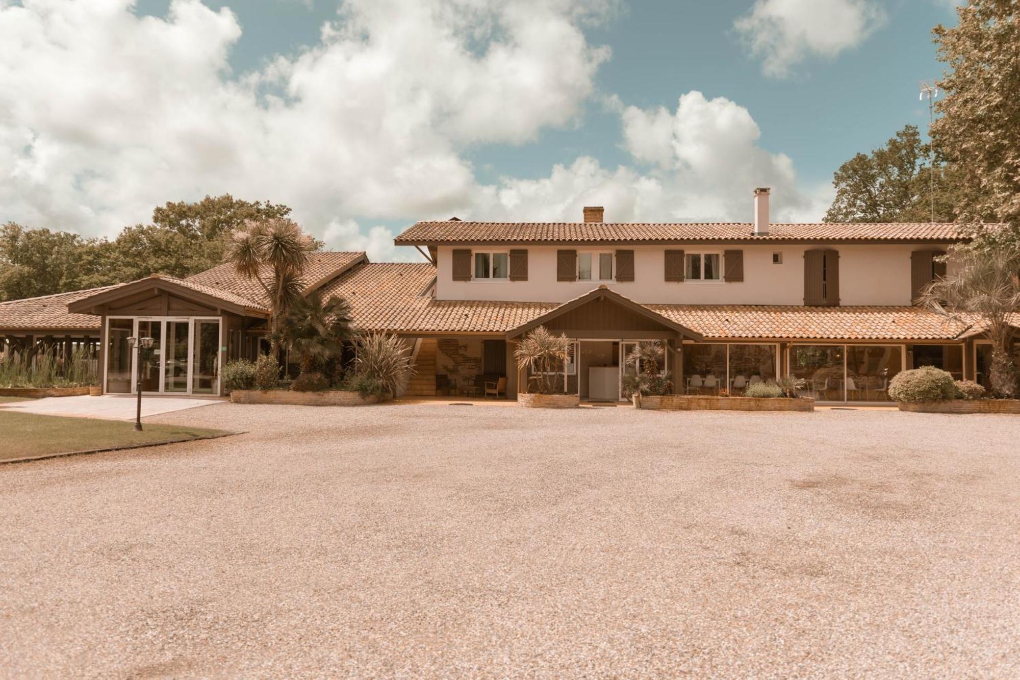 Hotel La Ferme D'En Chon Biscarrosse Luaran gambar